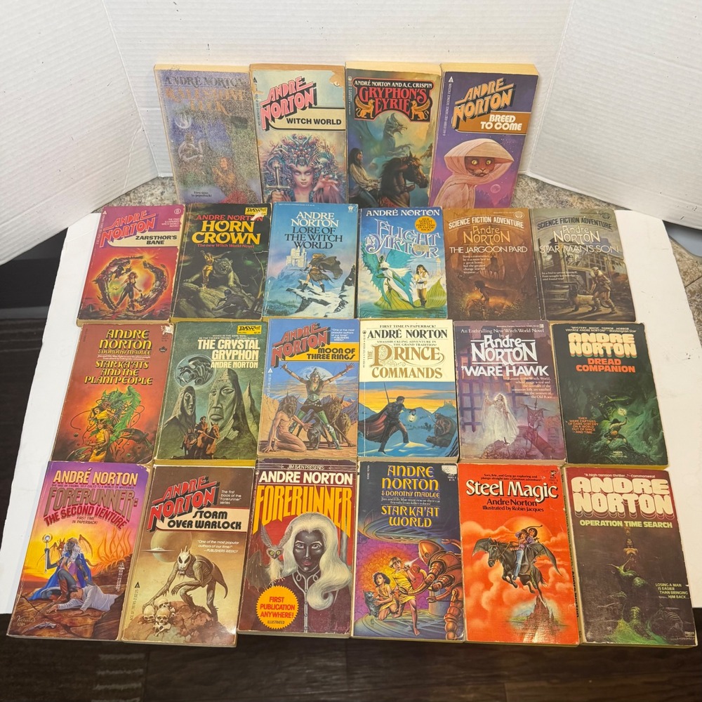 Andre Norton Vintage Sci-Fi‎ Fantasy Paperback Lot of 22 Witch World Forerunner